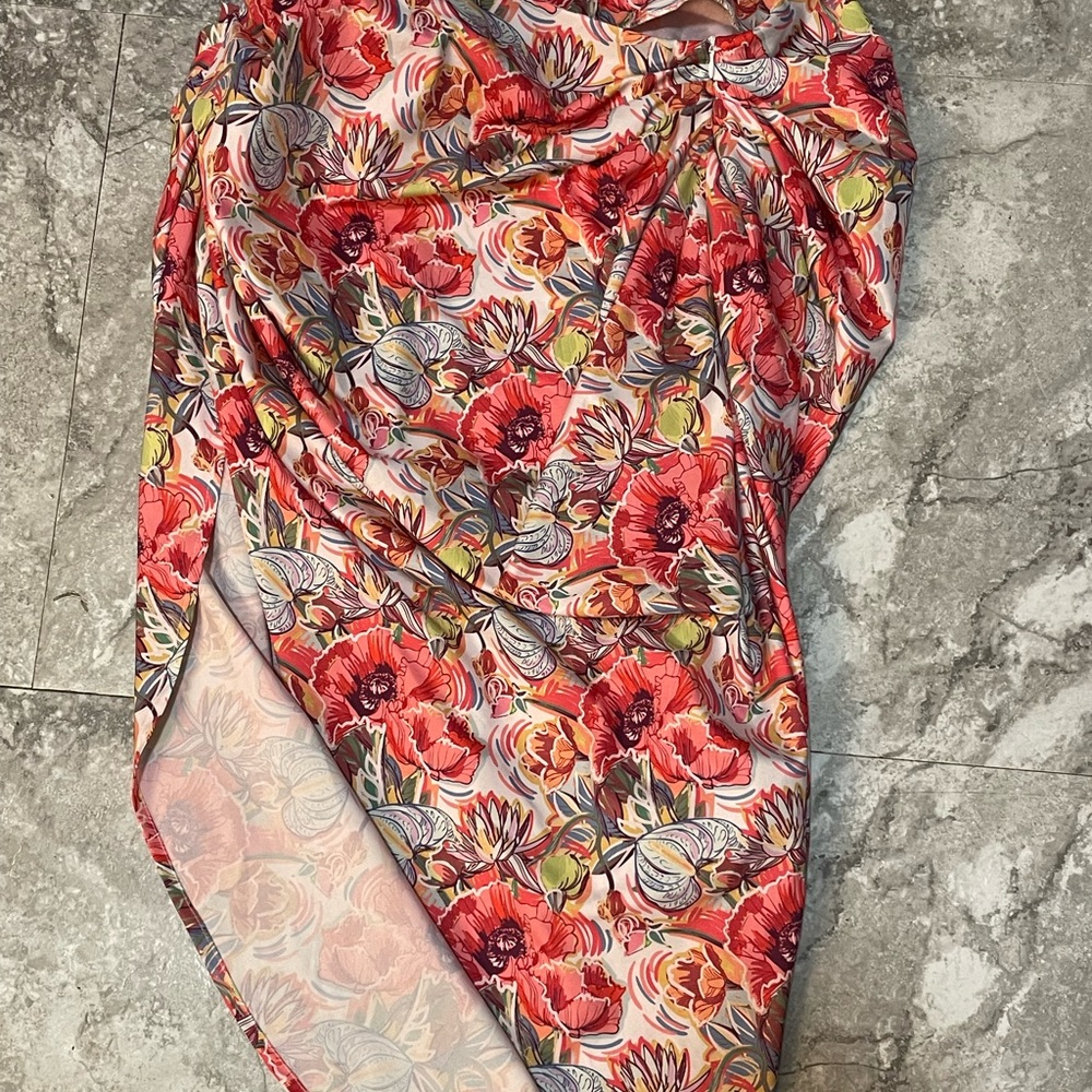 SHEIN Floral Print Ruched Side Split Thigh Skirt